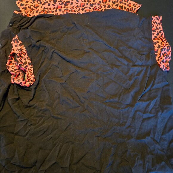 Hell Bunny - Leo Shirt - Picture 2 of 4